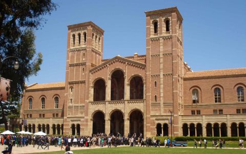 加利福尼亚大学：美国顶尖高等教育机构